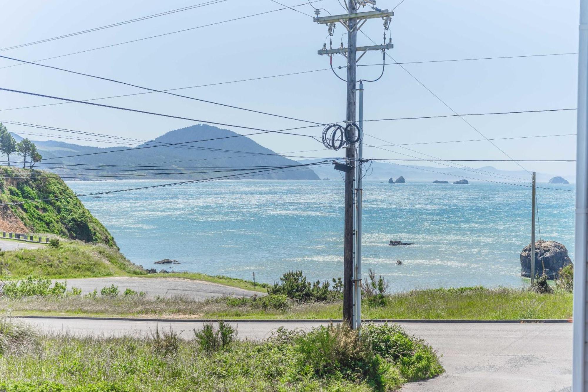 #Stayinmydistrict Oceanview Studio Loft Port Orford Esterno foto